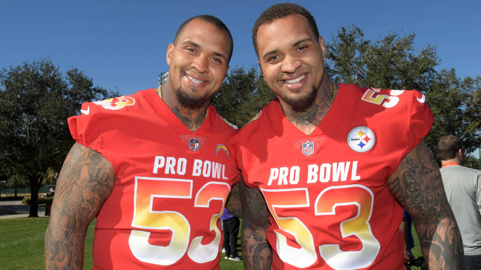 Maurkice and Mike Pouncey announce retirement from NFL