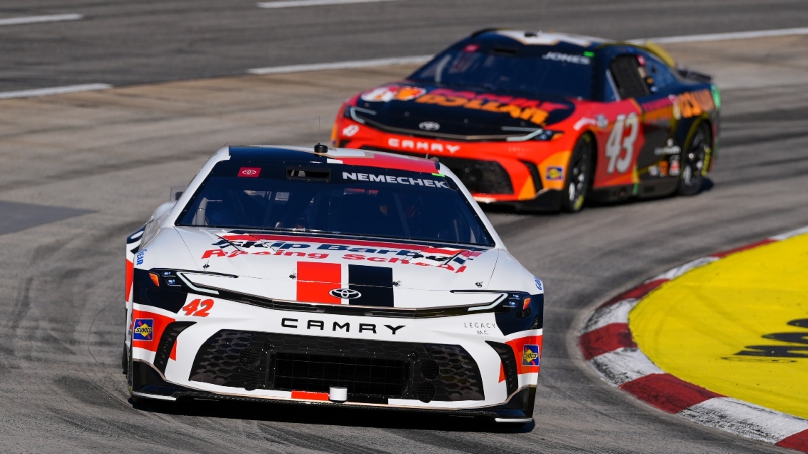 Stewart-Haas Racing crew chief lands new job at Legacy Motor Club