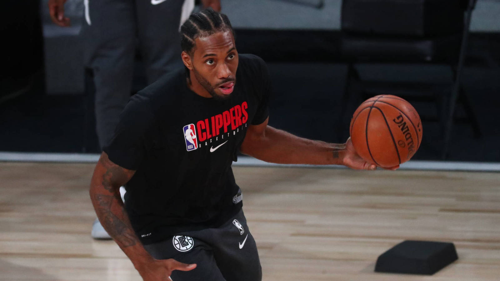 ok google kawhi leonard