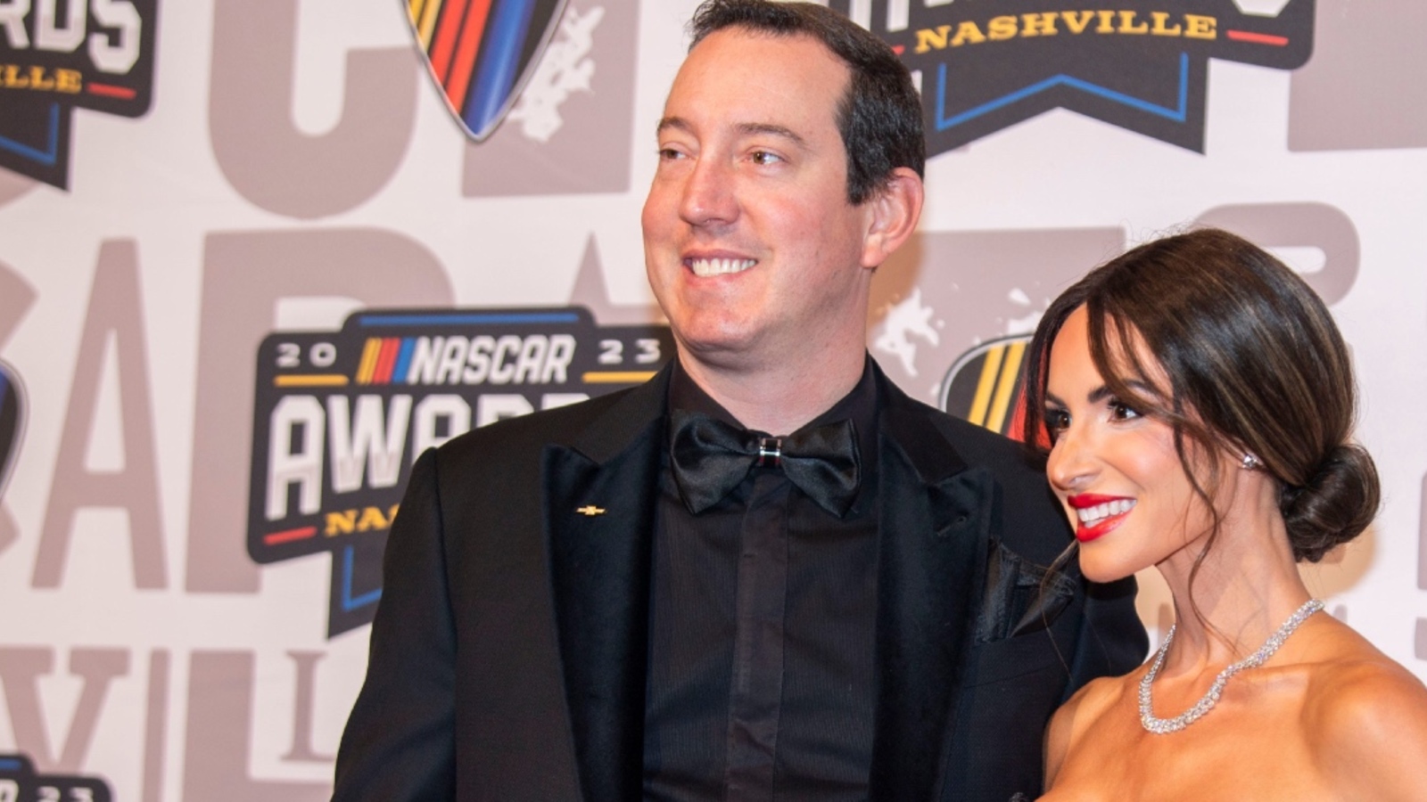 Kyle Busch, wife Samantha celebrate anniversary at dirt track