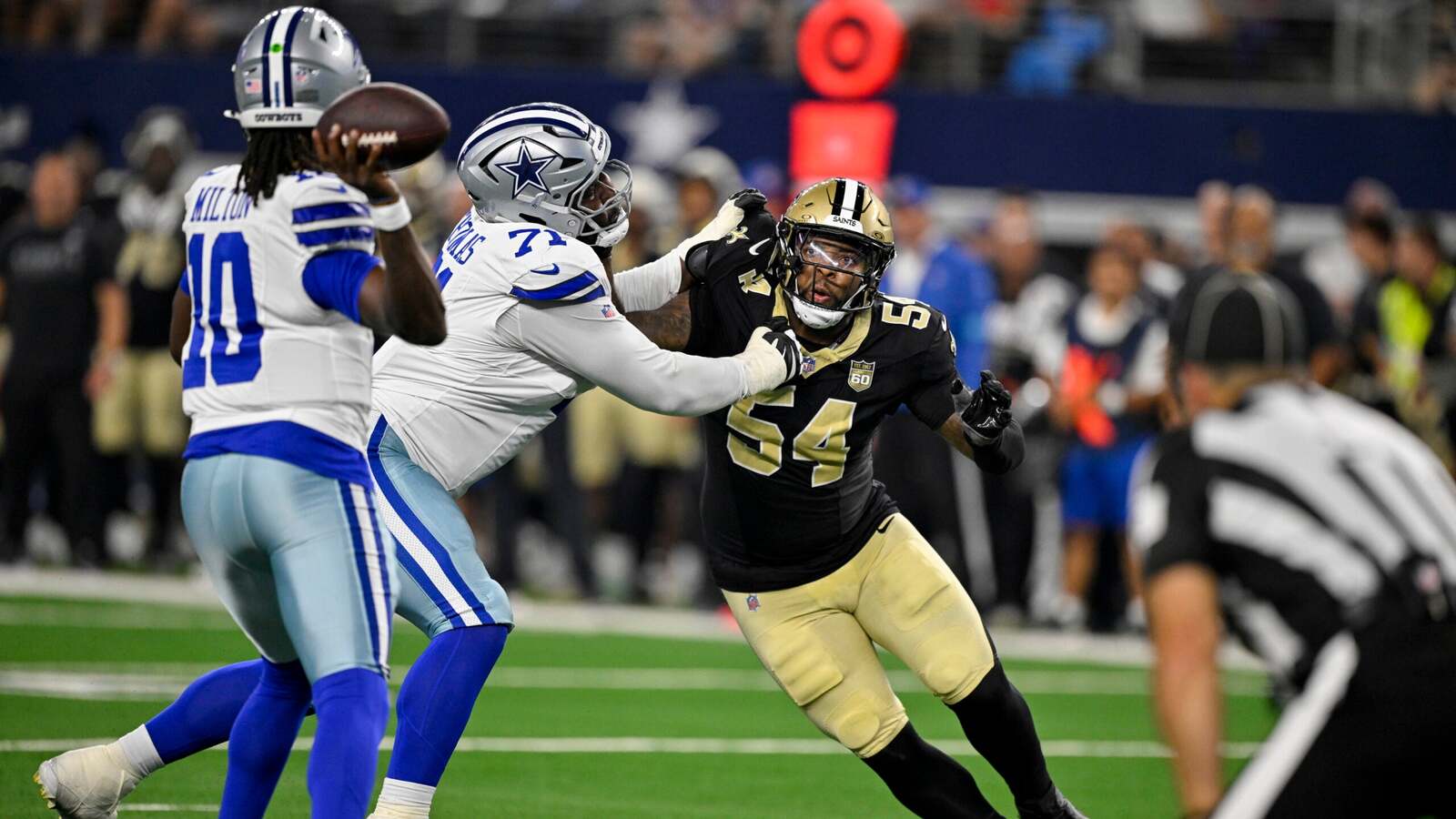 Grading the Trade: Cowboys make the most out of a bad situation right before roster cuts deadline