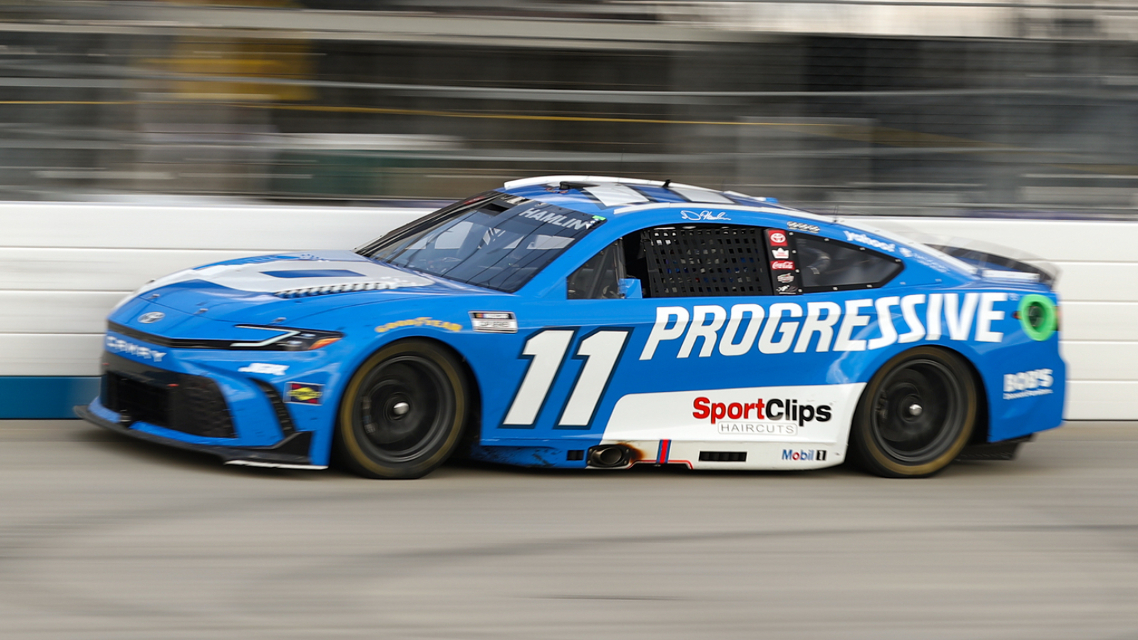 Denny Hamlin paces Brickyard 400 practice at Indianapolis