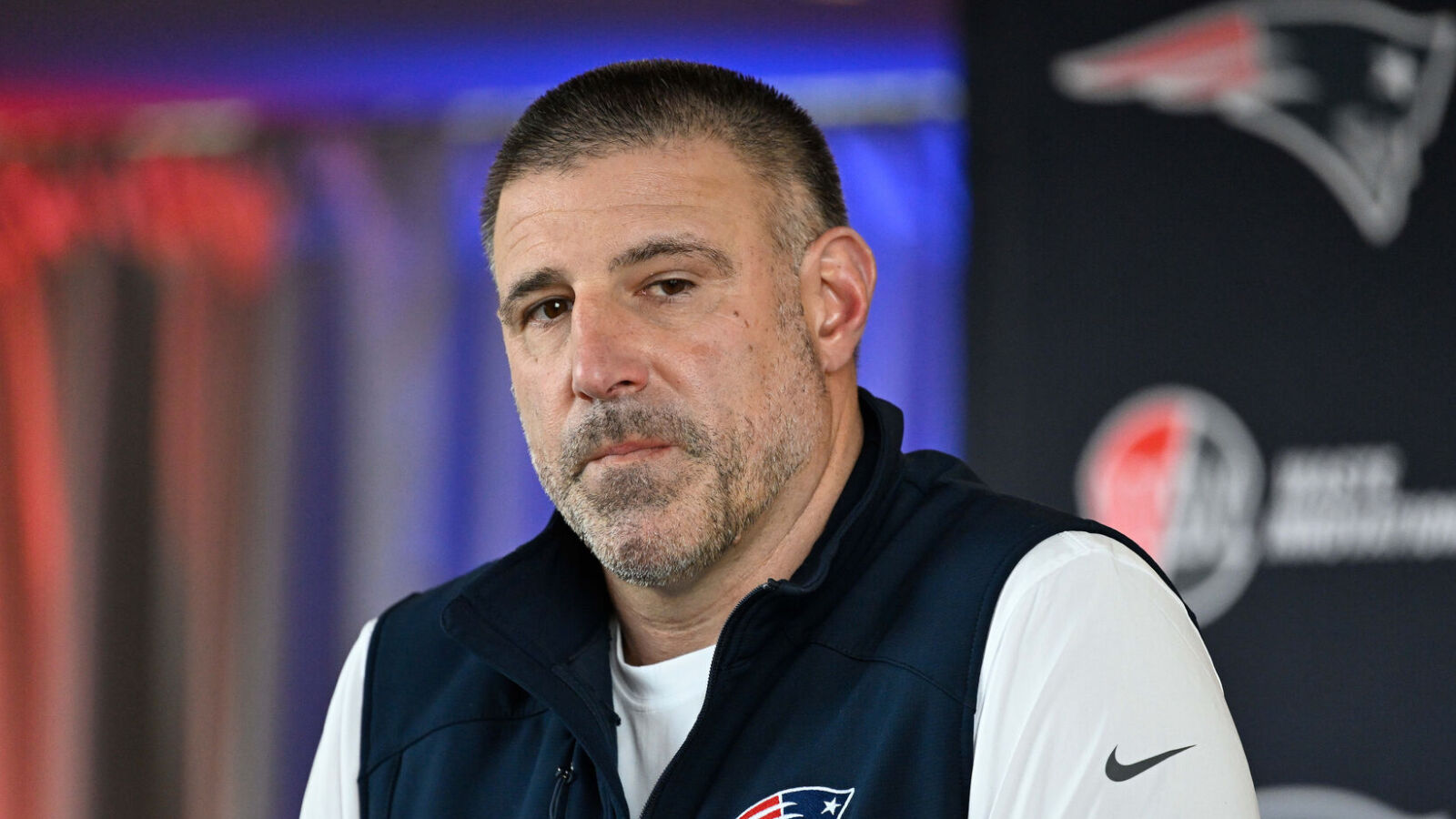 Patriots' Austin Hooper explains what teammates can expect from HC Mike Vrabel