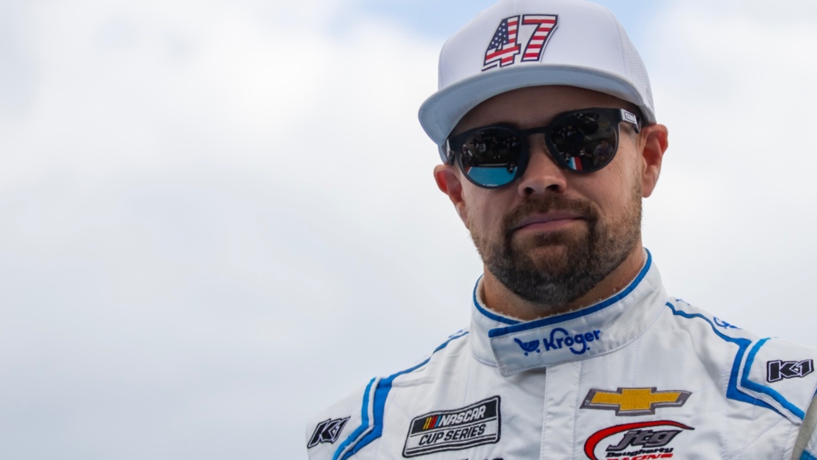 JTG Daugherty owner Gordon Smith confirms team won’t appeal NASCAR fine for Ricky Stenhouse Jr.