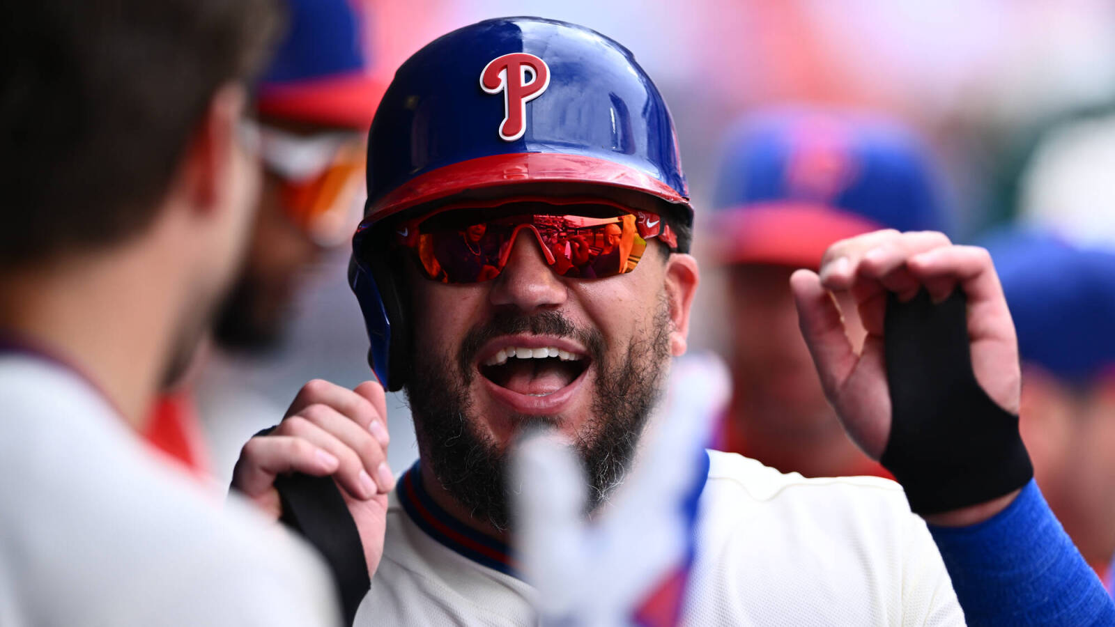 Watch: Kyle Schwarber hits hilariously timed home run that costs Phillies announcer
