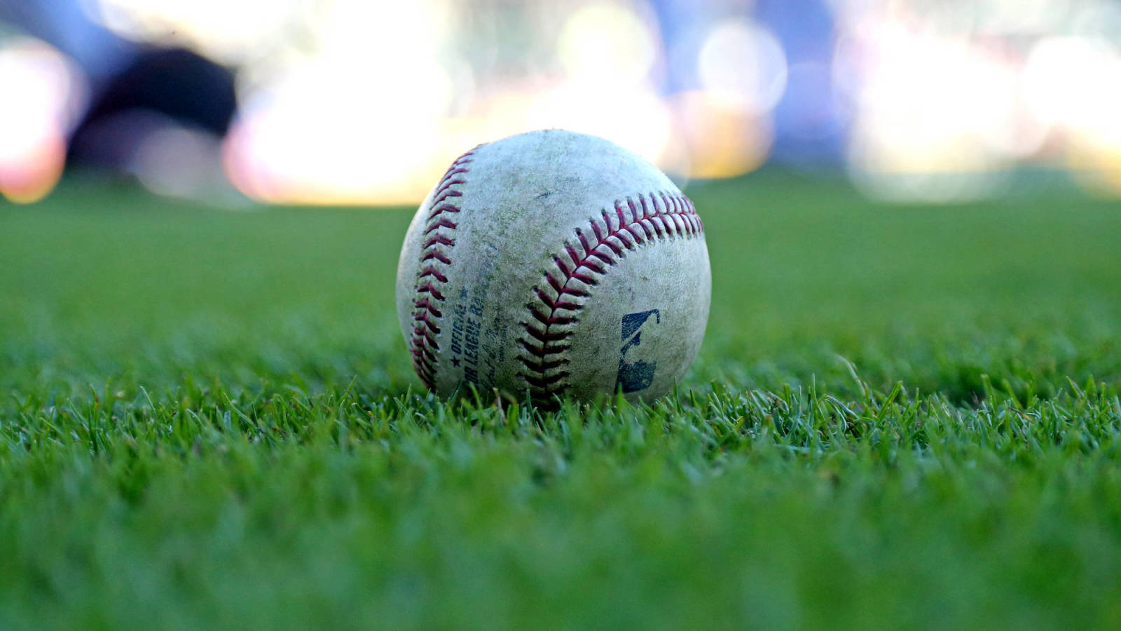 Report: 'Spring training starting on time is in peril' amid MLB lockout