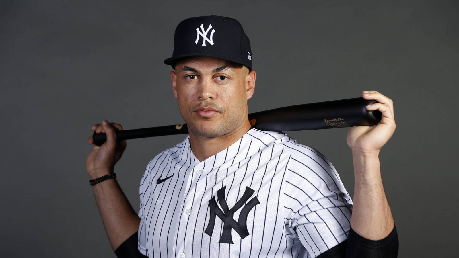 Hitting Image Five Year Old Swings Bat Just Like Yankees Giancarlo Stanton Yardbarker