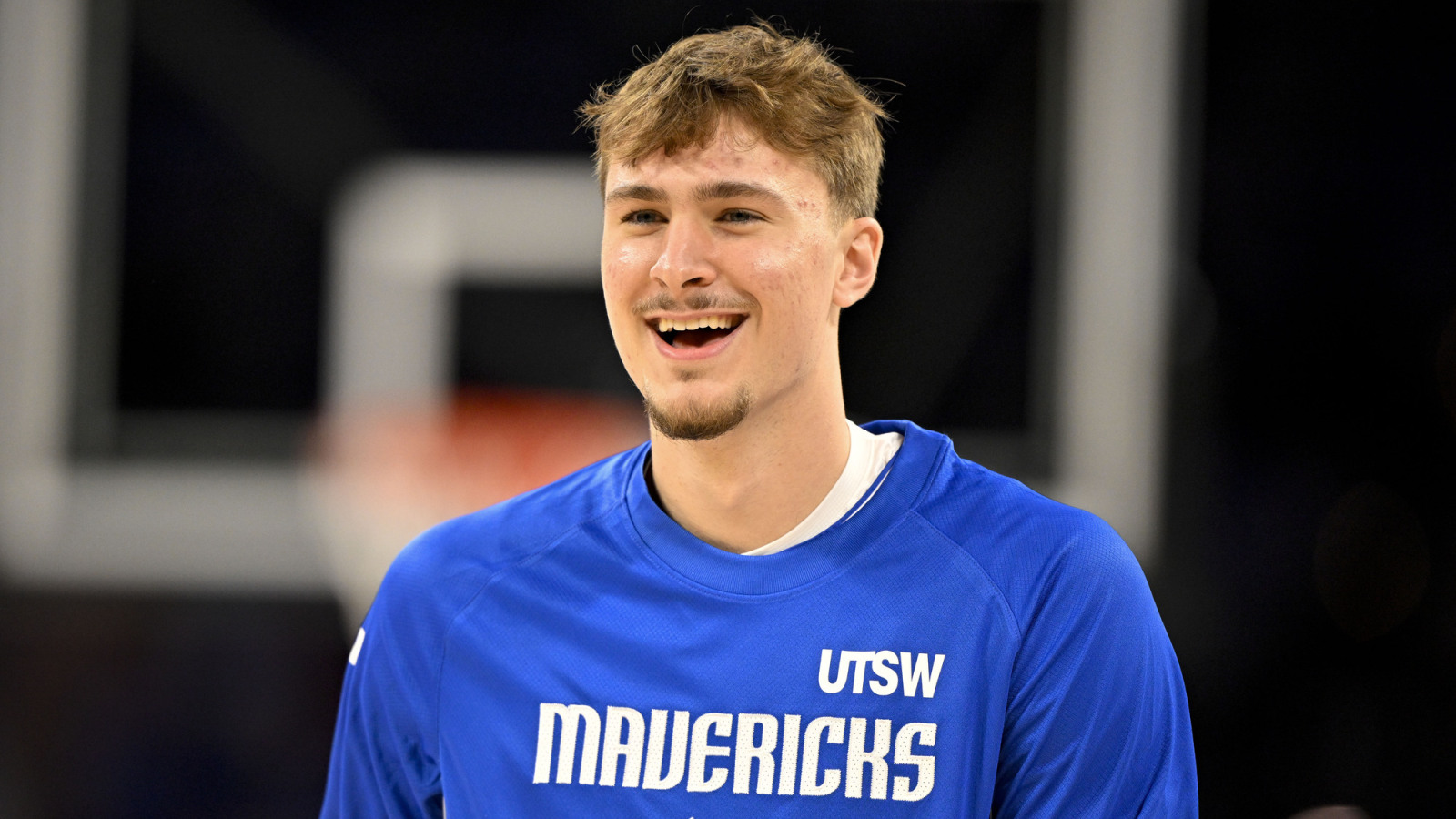 Mavericks rookie Cooper Flagg shows versatility in preseason debut