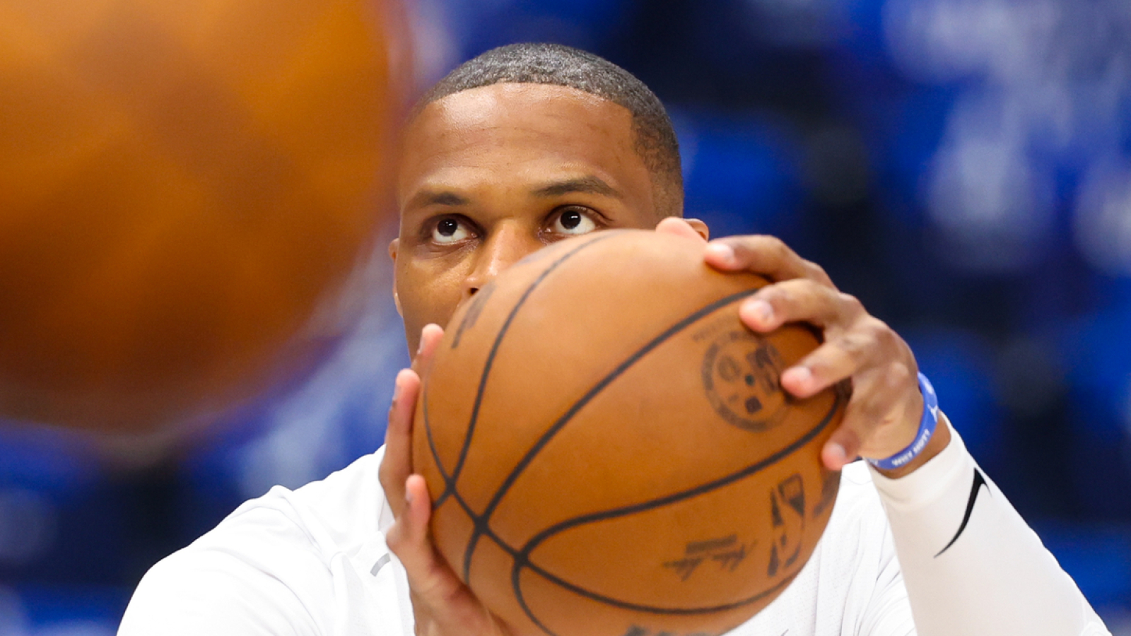 Nuggets agree to two-year deal with former NBA MVP