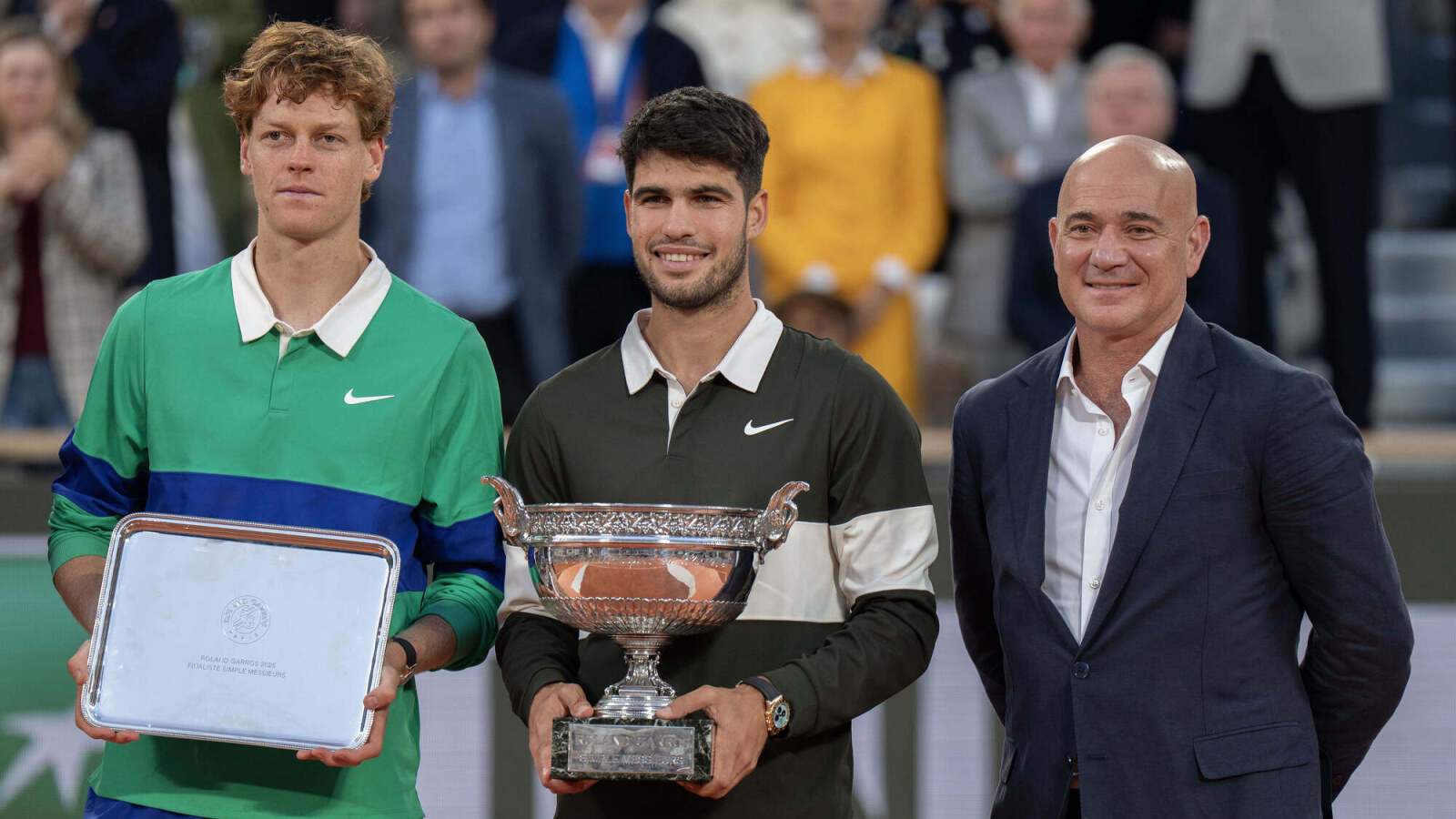 Carlos Alcaraz Shows Incredible Sportsmanship During Tense French Open Final Against Jannik Sinner