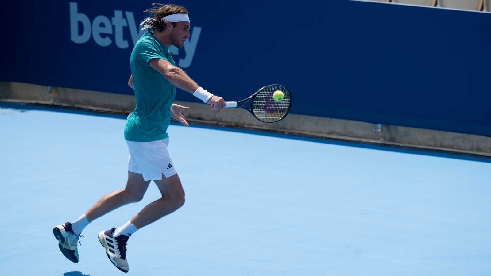 Stefanos Tsitsipas Grateful to Play 'Without Any Discomfort' Despite Crashing Out of the Cincinnati Open