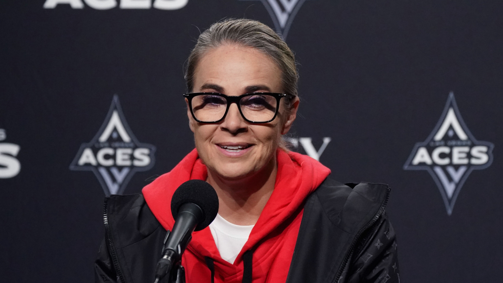Becky Hammon se nehodlá vzdát své odvážné kritice Jalena Brunsona