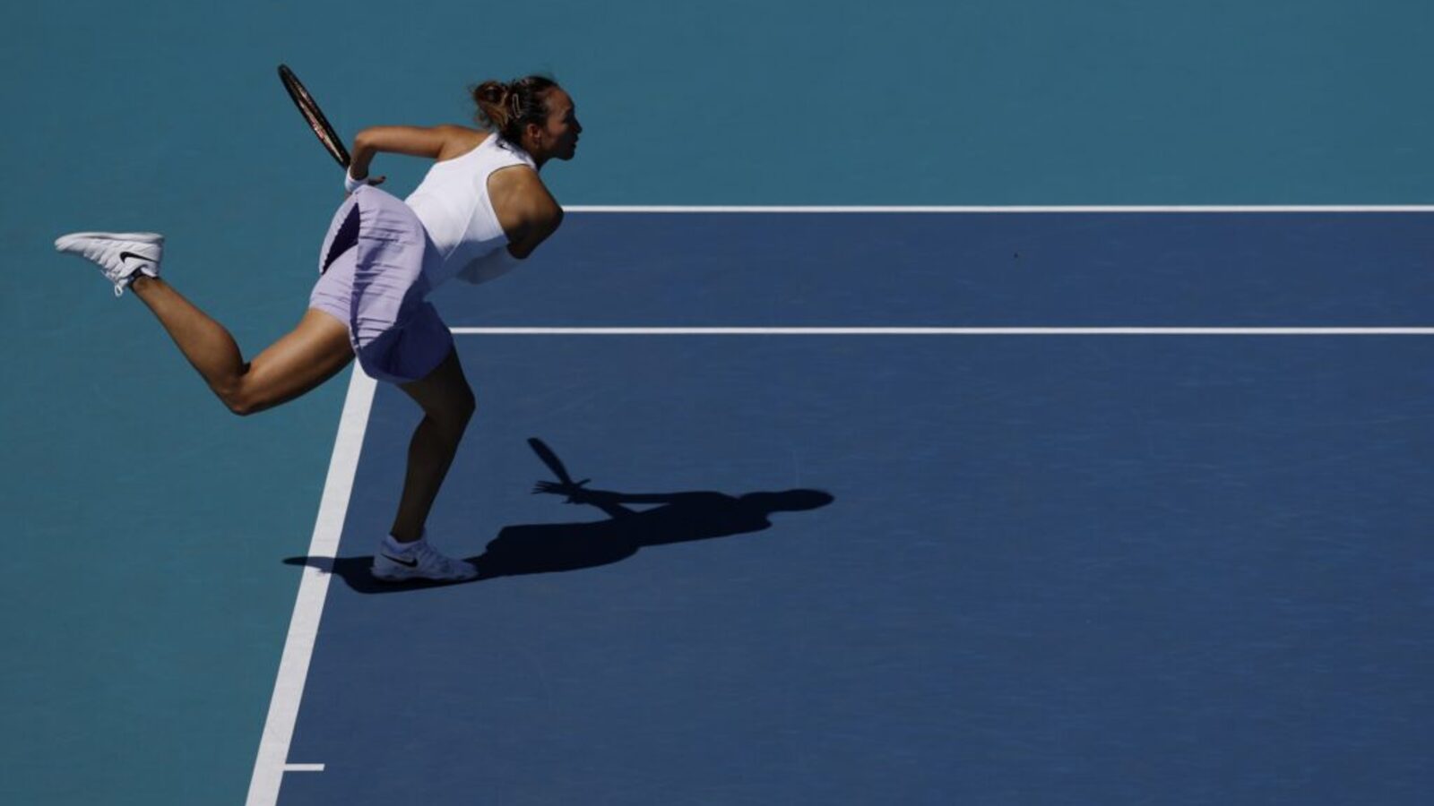 Olympic Champion Qinwen Zheng Withdraws From 2026 Australian Open