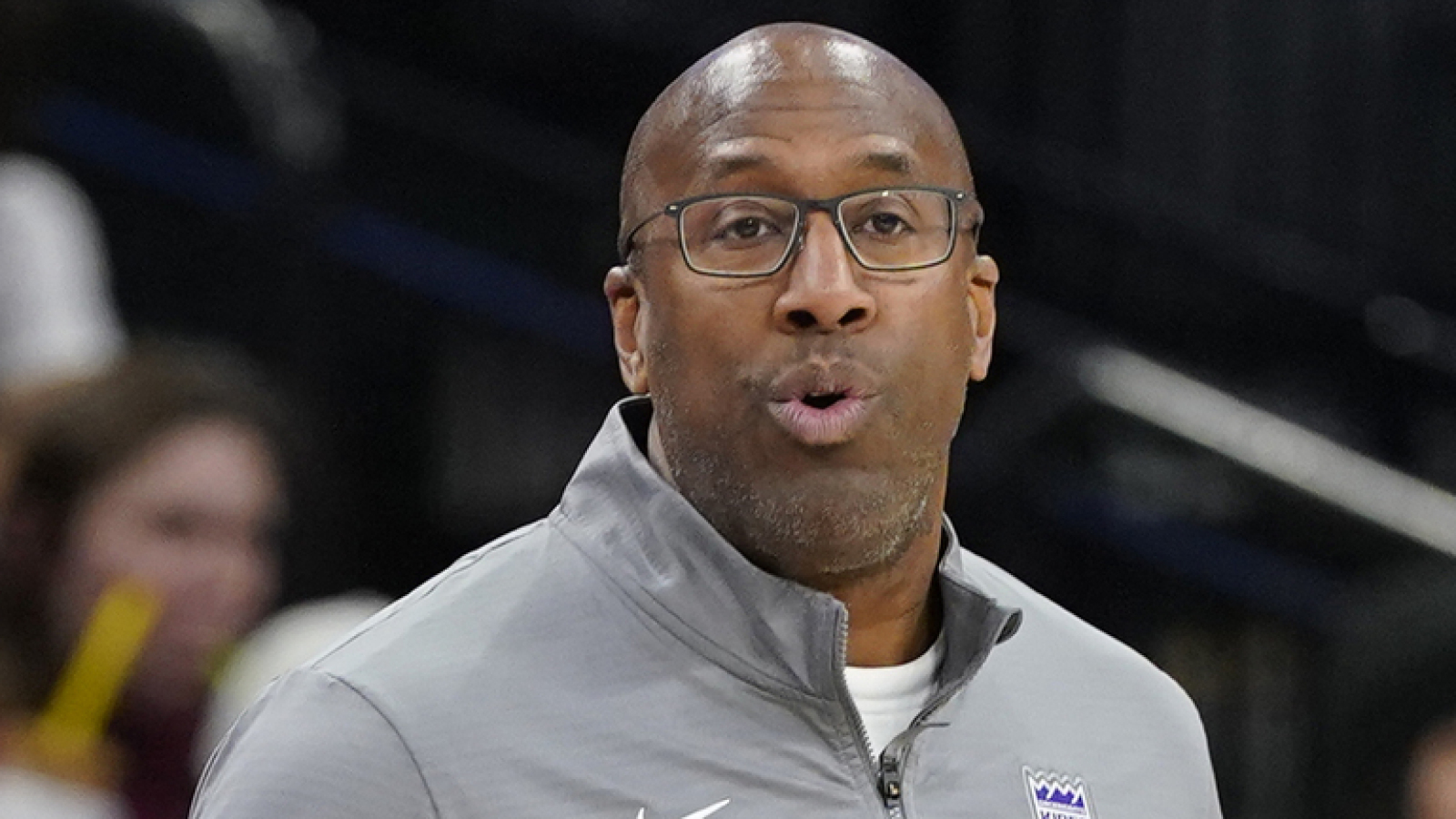 Mike Brown the latest coach to be scapegoated by Kings owner