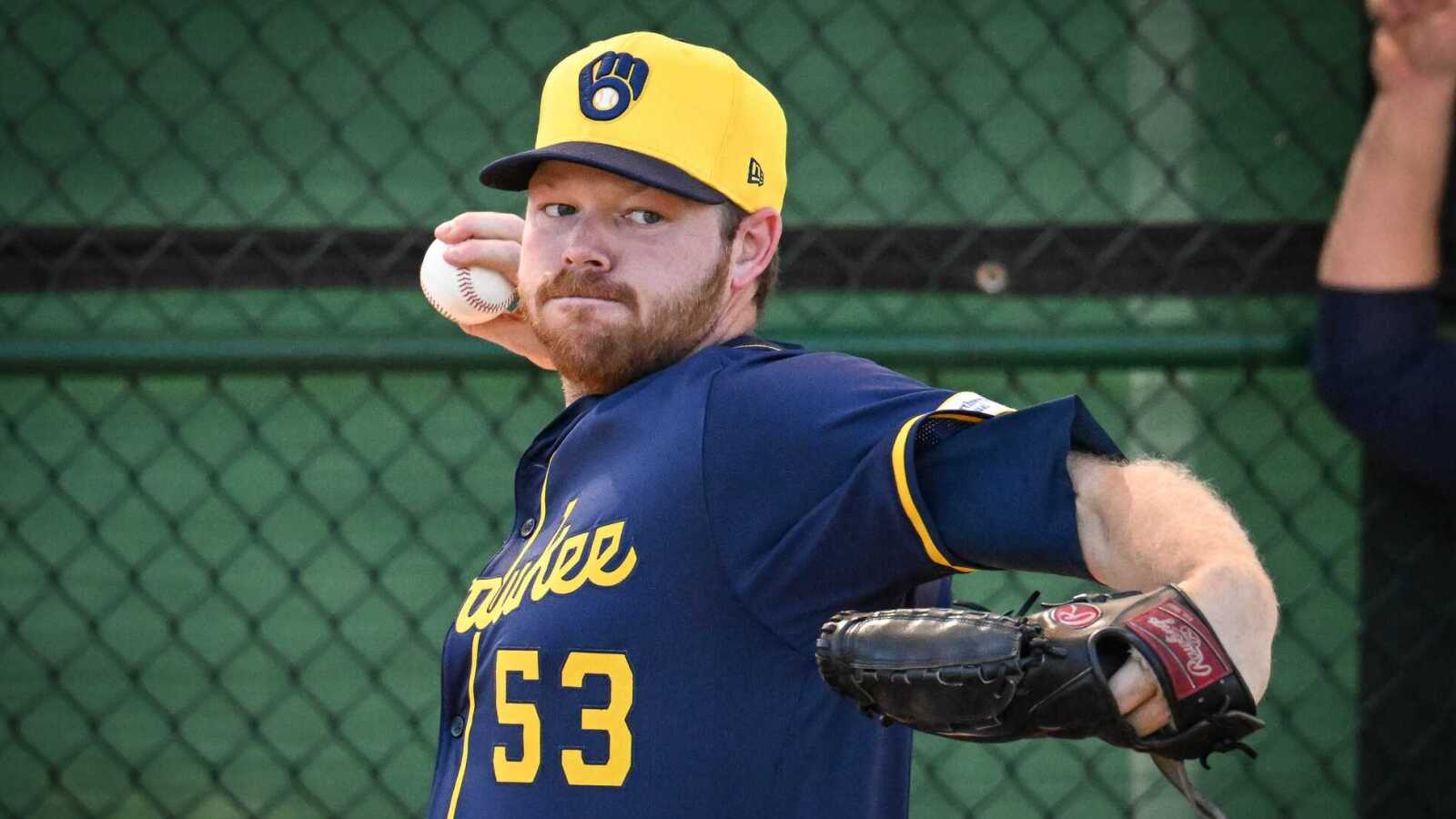 Brewers fans receive mixed bag of injury updates