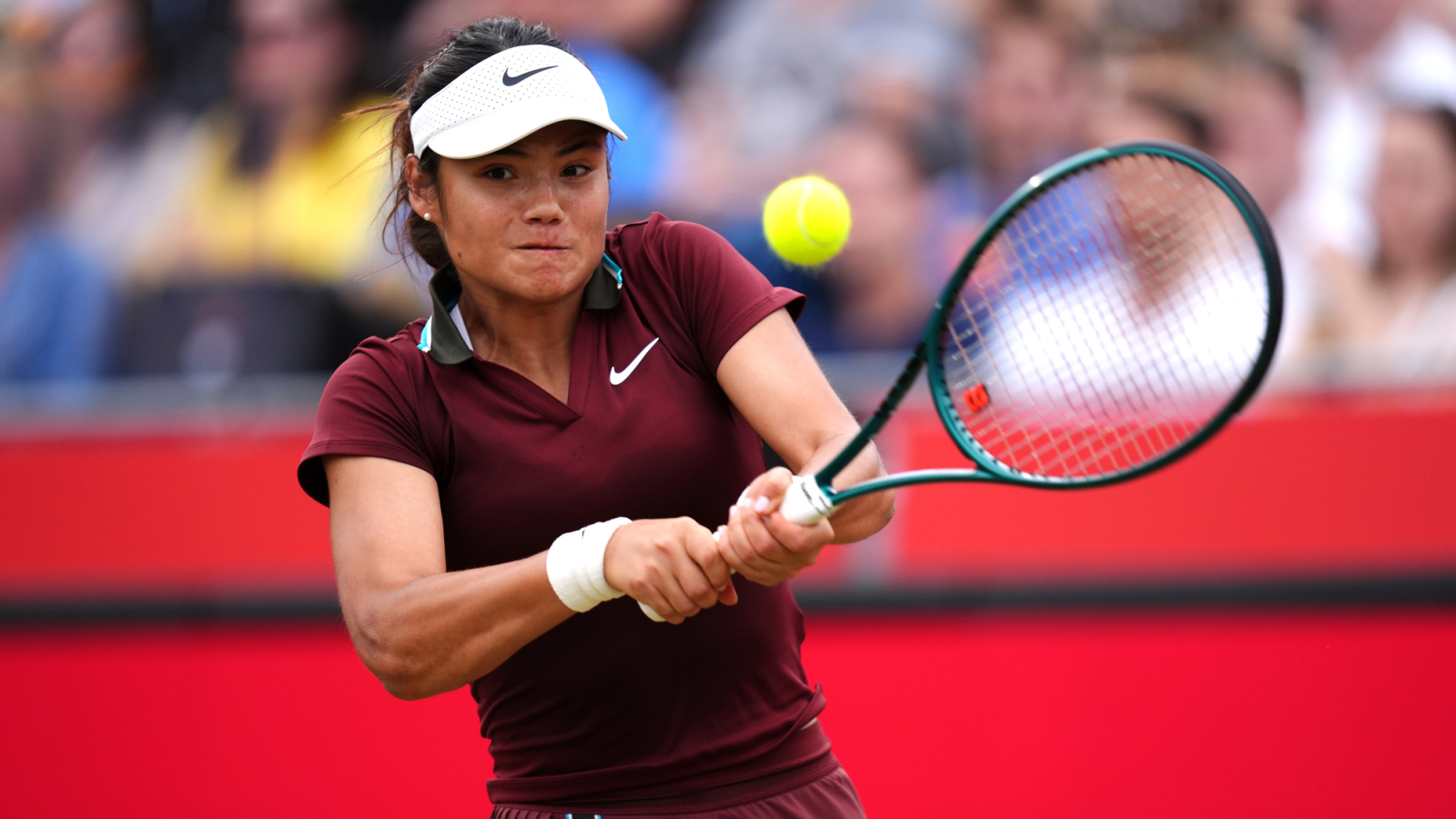 Emma Raducanu’s stalker triggers Wimbledon alert: Banned man denied entry by security sistems