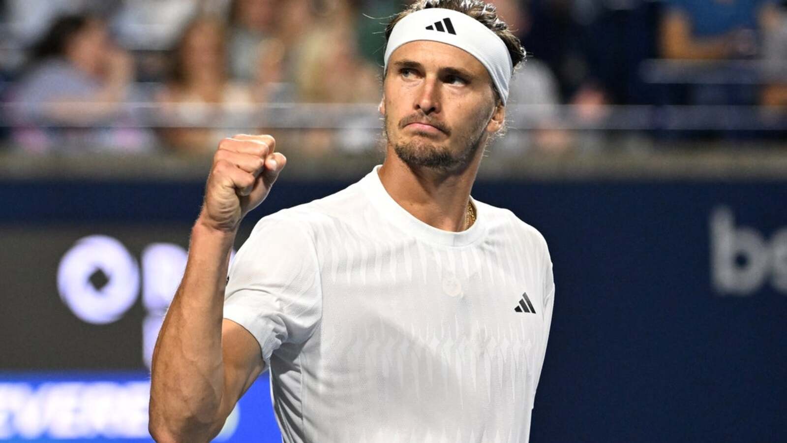 Top-seeded Alexander Zverev rallies to reach Toronto semis