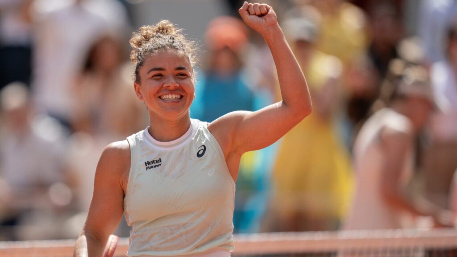 WTA Stuttgart Day 2 Predictions Including Jasmine Paolini vs Eva Lys