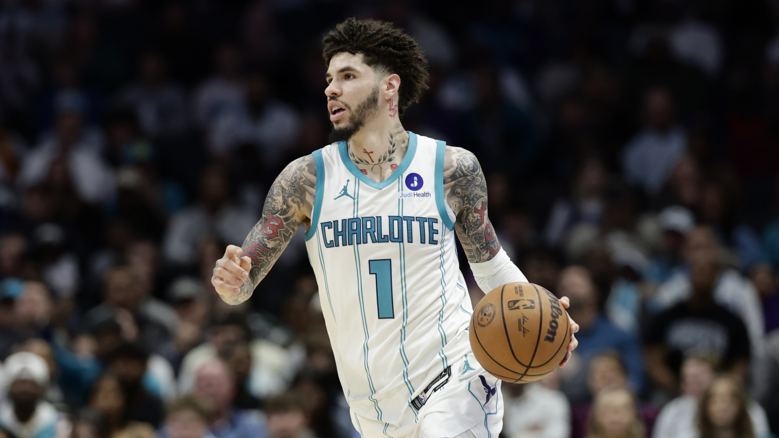 NBA se za tři dny přetvořila: Pět postřehů na ligovou revoluci