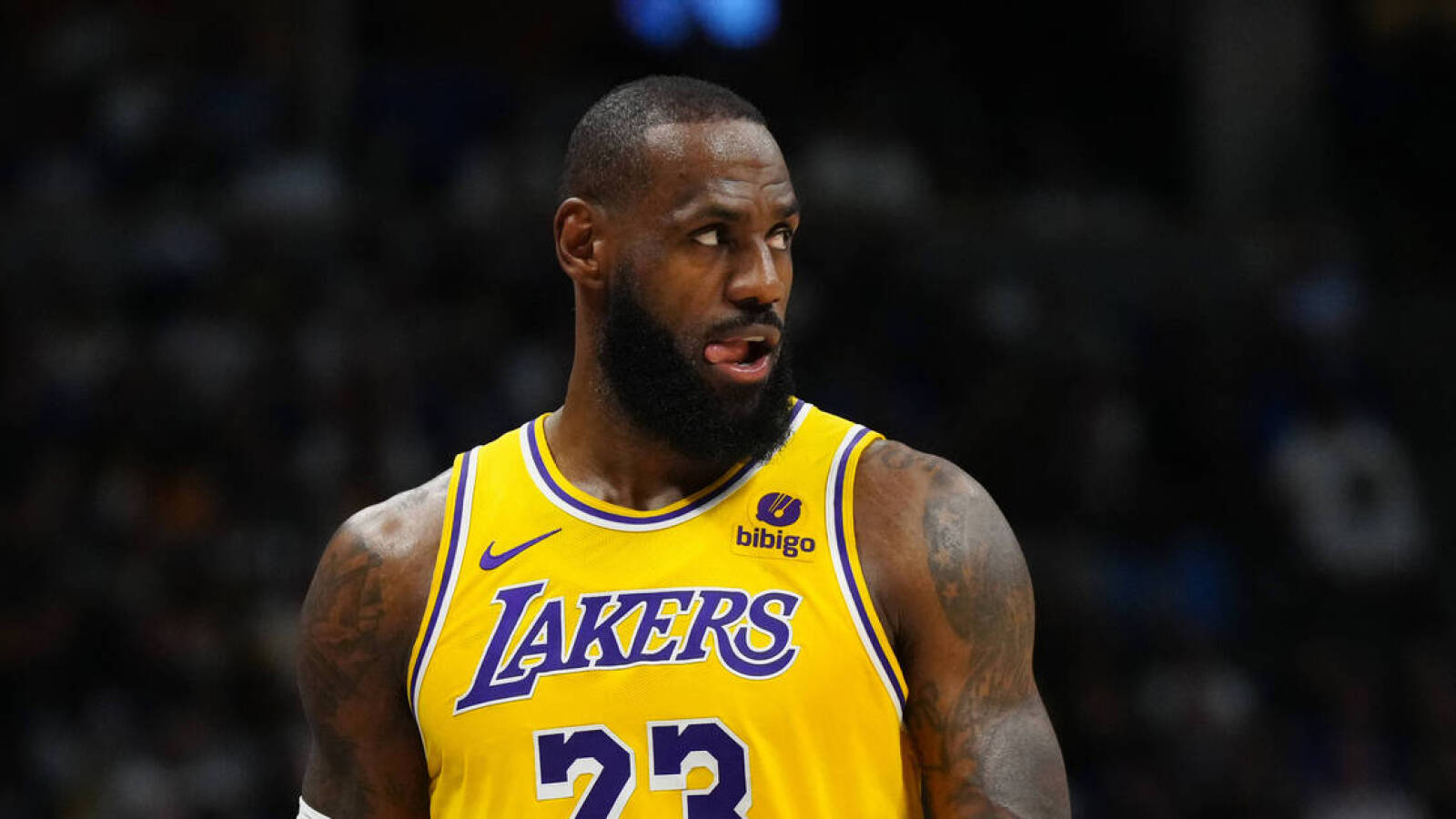 Video shows LeBron James furious with ref in Game 2 loss