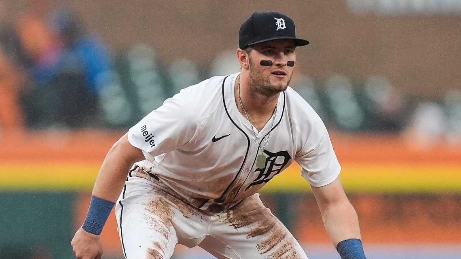 Tigers make shocking move after top prospect struggles in spring training
