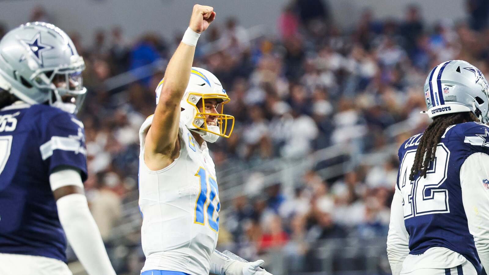 ESPN experts just put NFL fans on notice about Chargers’ Justin Herbert, and they should heed their warning
