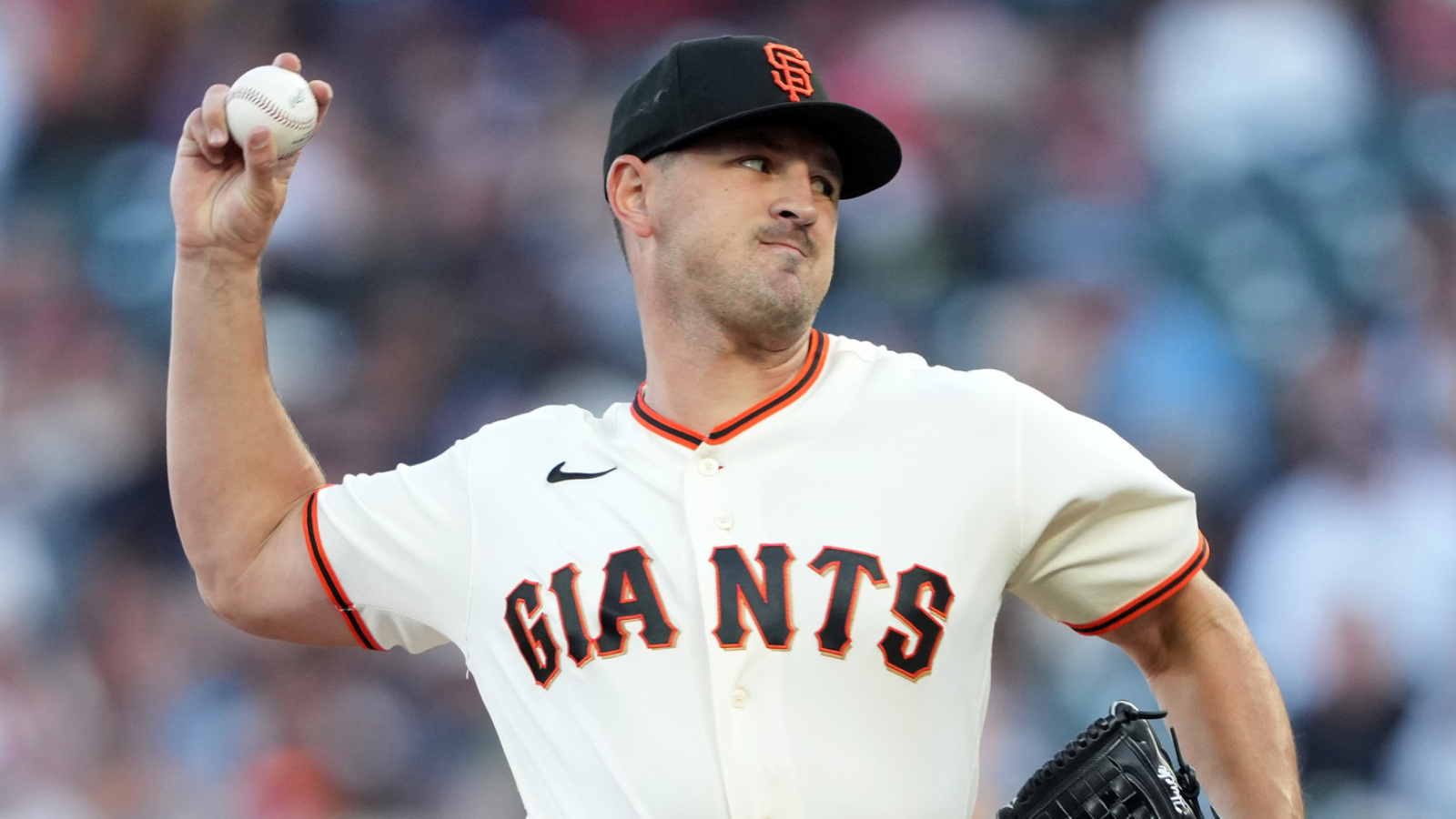 Braves acquire right-hander Tyler Mahle from Giants to add rotation depth
