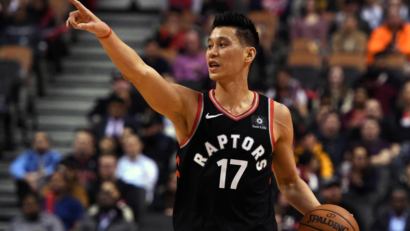 Jeremy Lin hints at retirement after not receiving any NBA offers