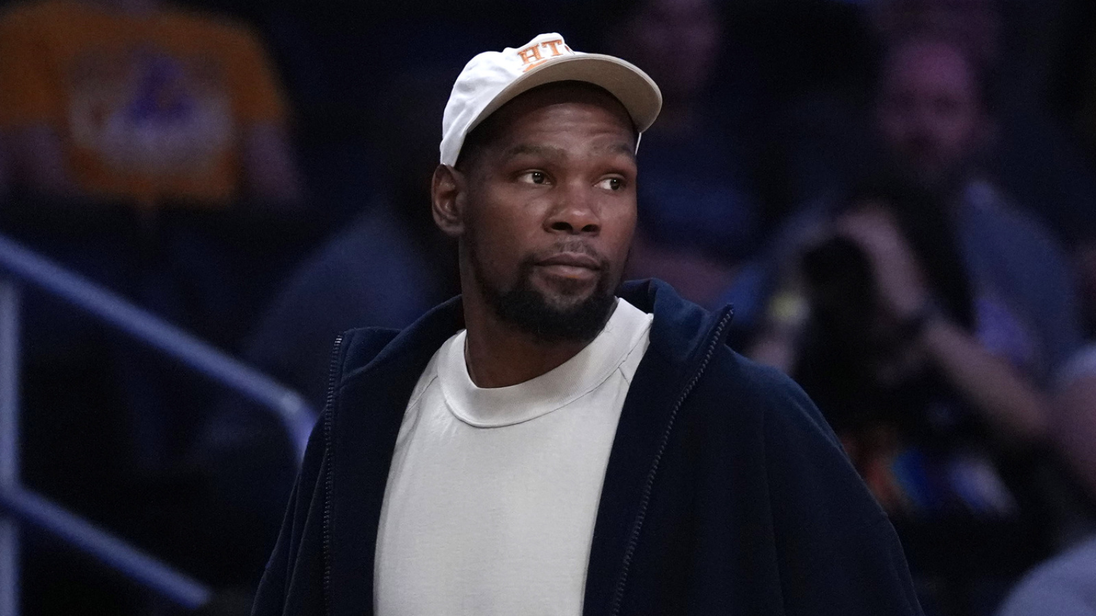 Rockets taking tough negotiating stance with superstar