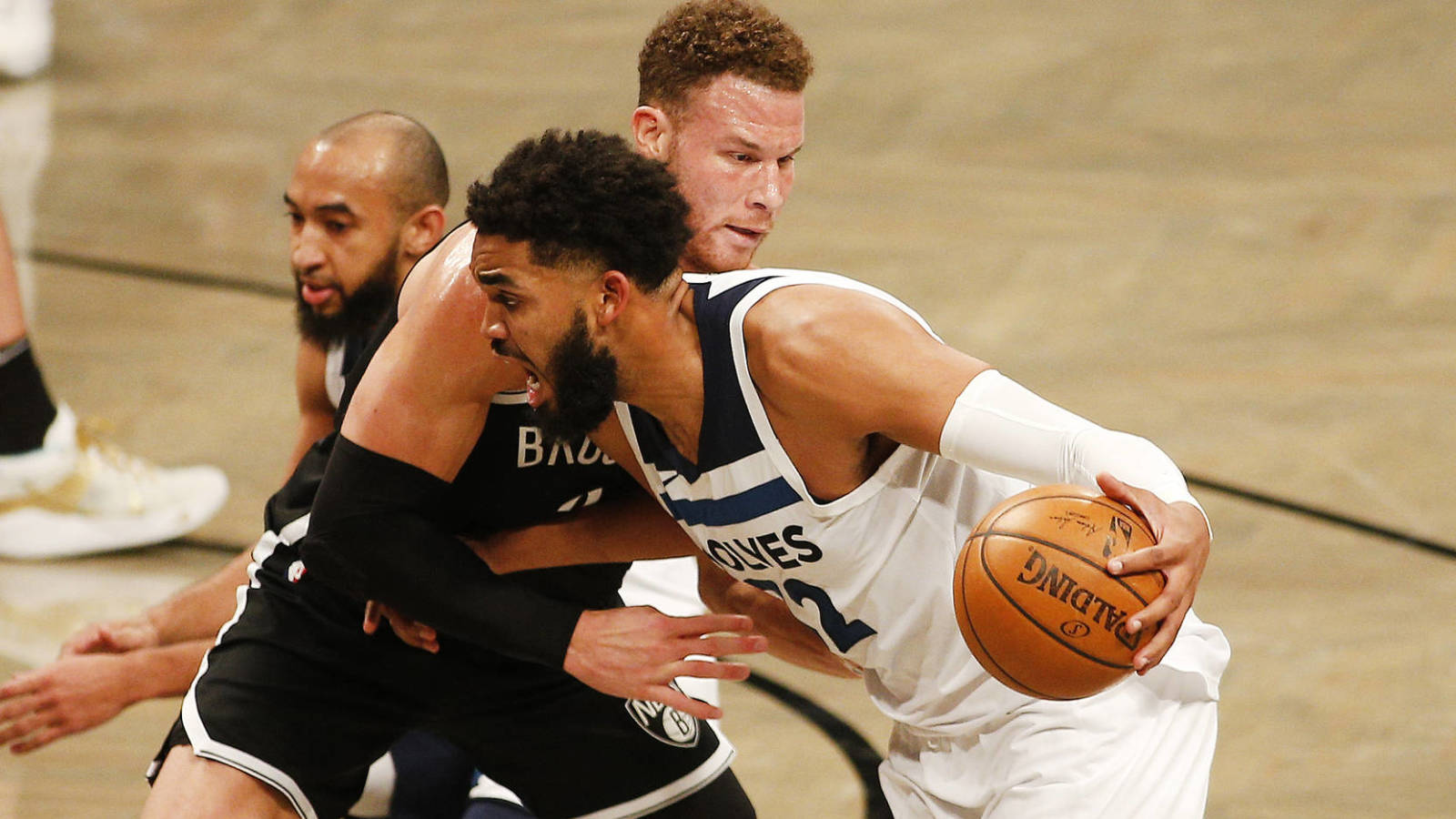 Karl-Anthony Towns 'emotional' after his dad attends first game since mom's death