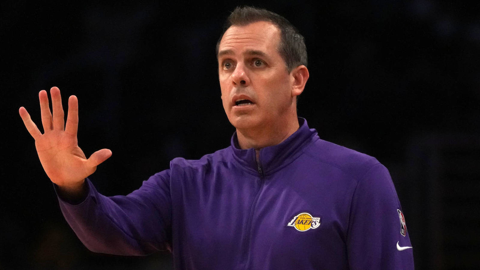 Lakers changing up starting lineup amid struggles