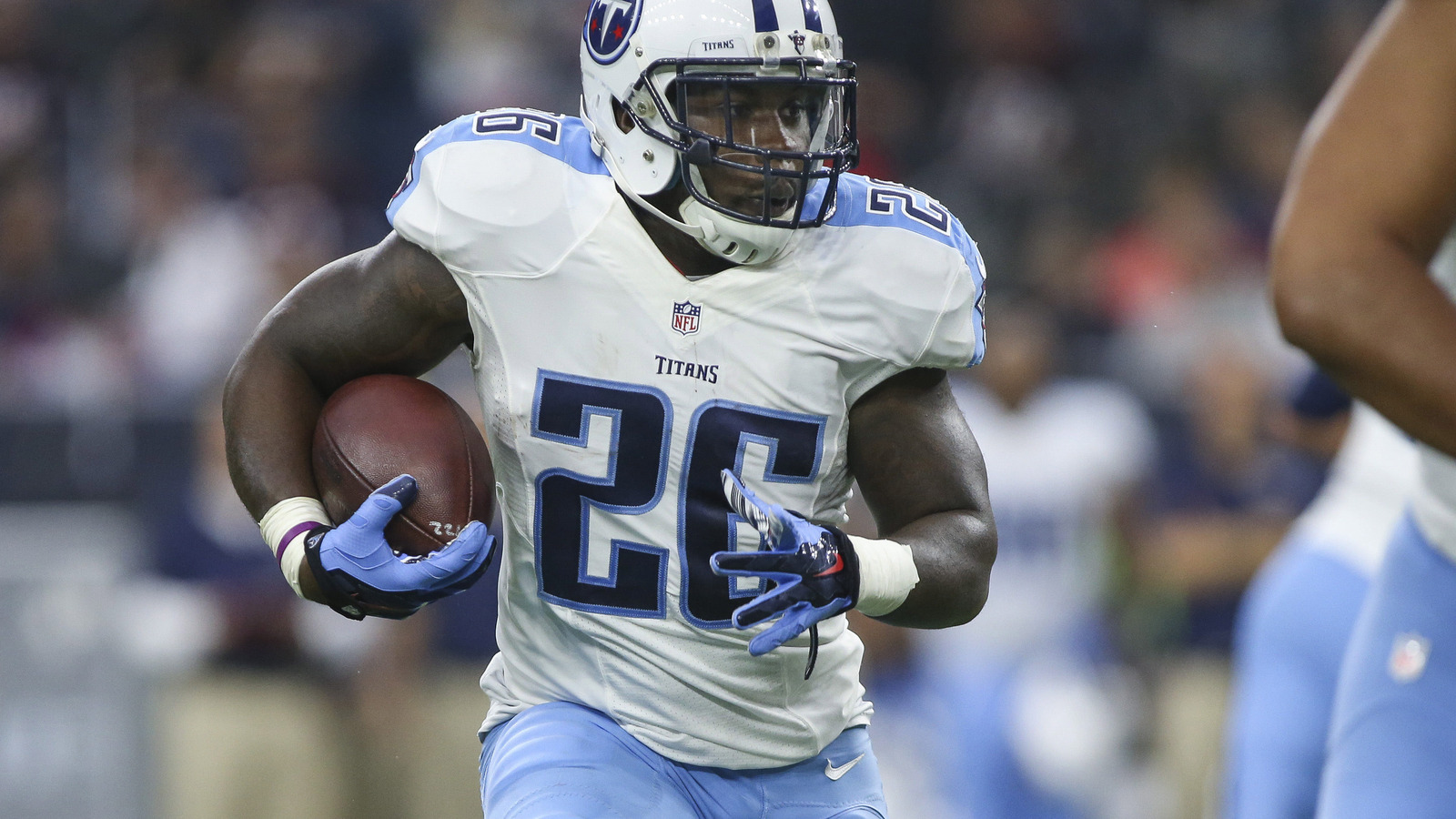 The unlikely journey of Tennessee Titans running back Antonio ...