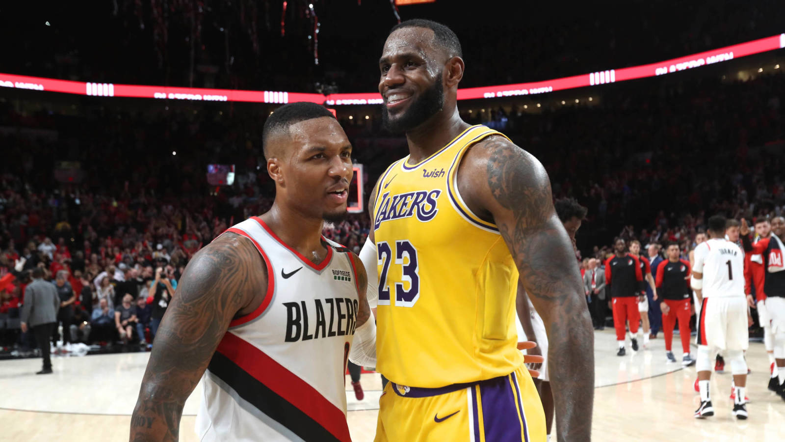 Damian Lillard Thinks Lebron James Is Nba Mvp For This Season Yardbarker Nba wallpapers basketball wallpaper lakers wallpaper basketball art blazers basketball damian lillard on paul george 'bad shot' comment: 2