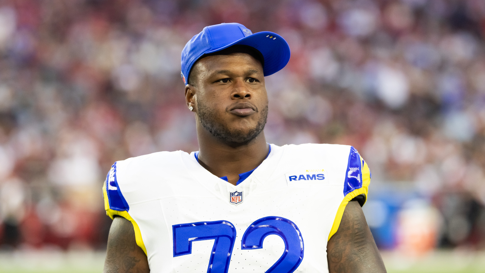 Commanders To Sign T D.J. Humphries