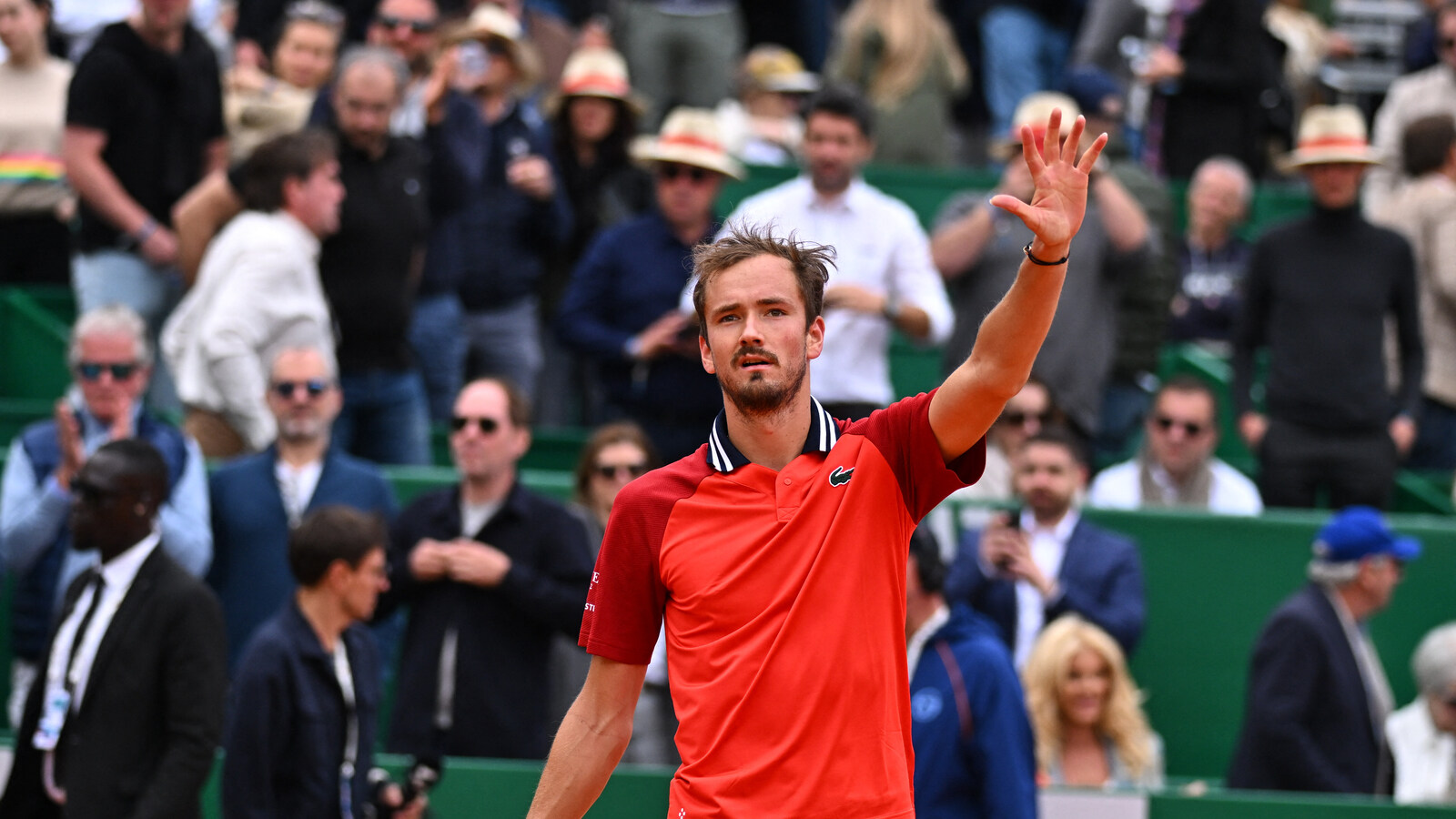 'Still gonna be moments when I get crazy,' Daniil Medvedev confesses to his crazy side after he apologizes to line umpire for losing his cool in Monte Carlo