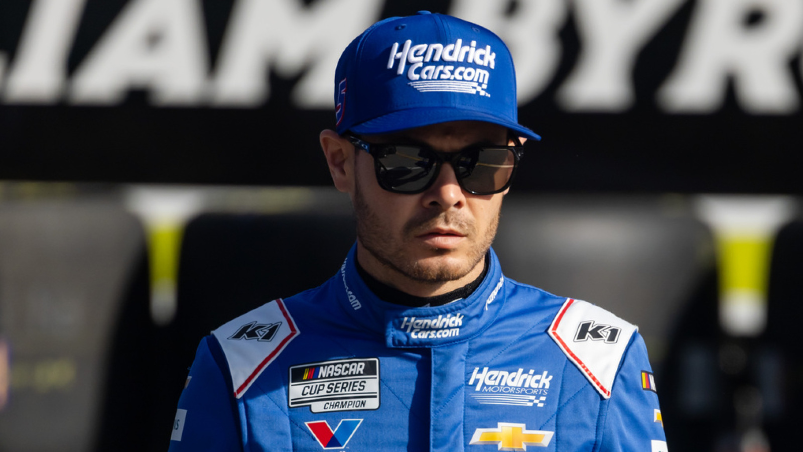 Watch: Kyle Larson makes crucial mistake, spins out late in NASCAR Truck Series race at Homestead