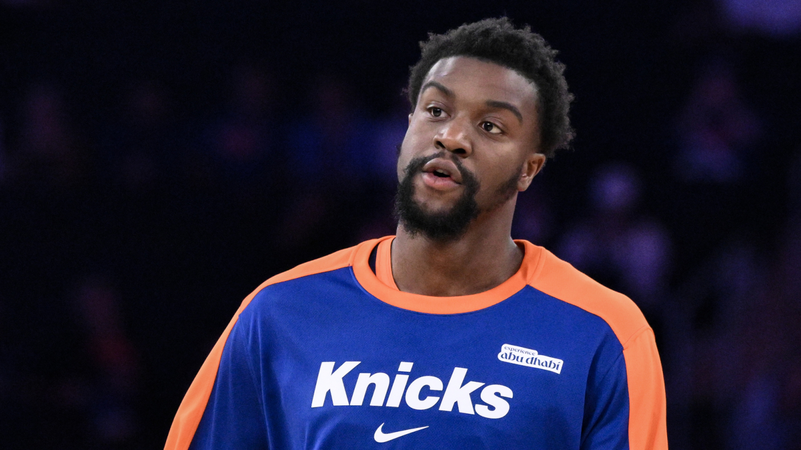 Knicks big man injures knee in first career start, out 4-6 weeks