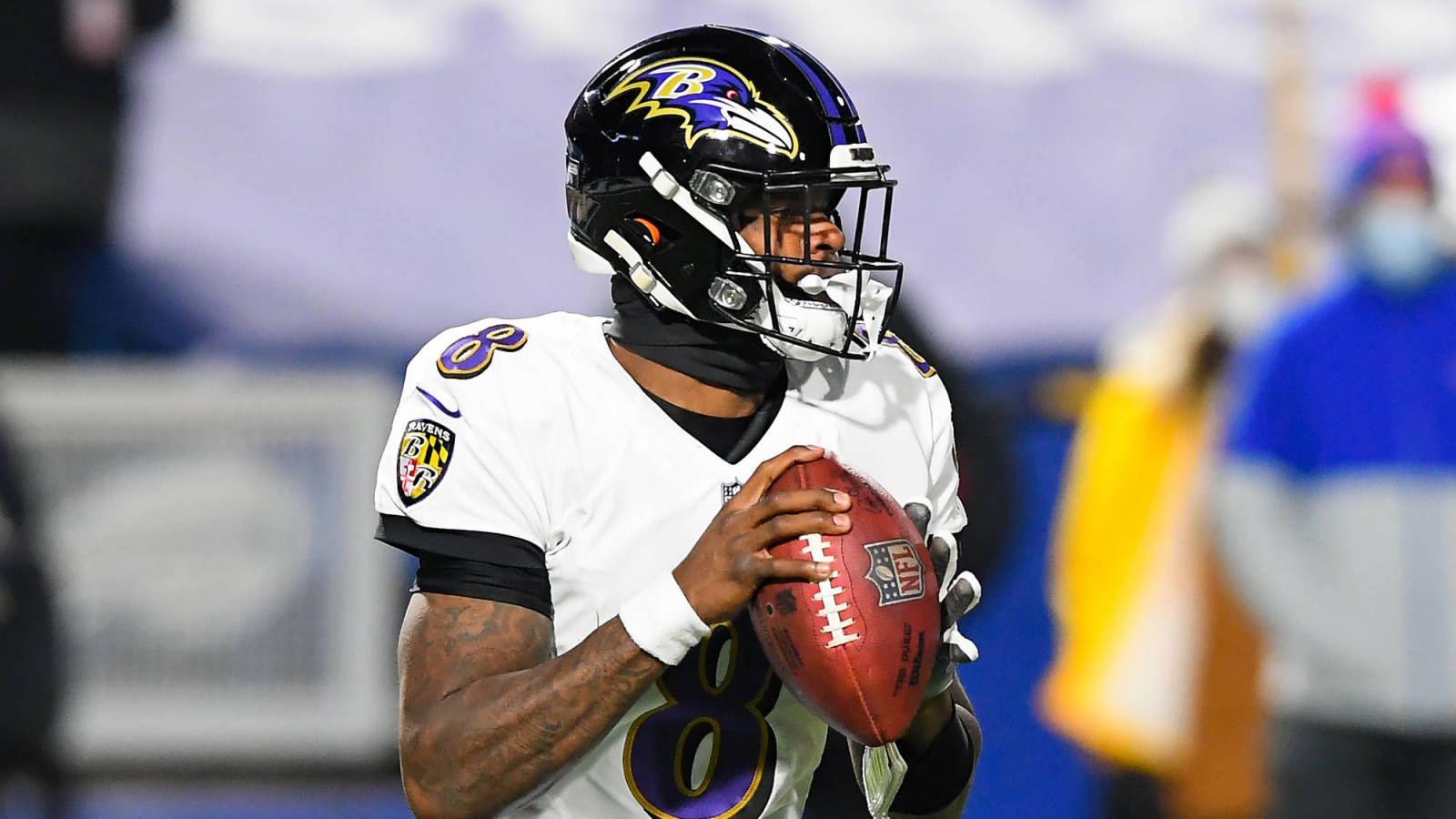 Lamar Jackson, Ravens far apart on extension? - NewsOpener Lamar Jackson, Ravens far apart on extension?