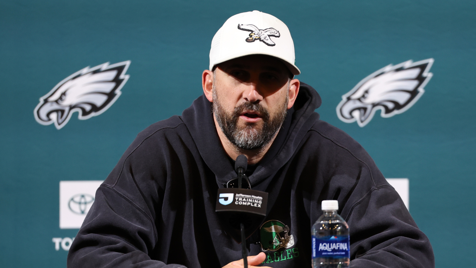 Eagles' Nick Sirianni has odd response to question about A.J. Brown-Jalen Hurts relationship