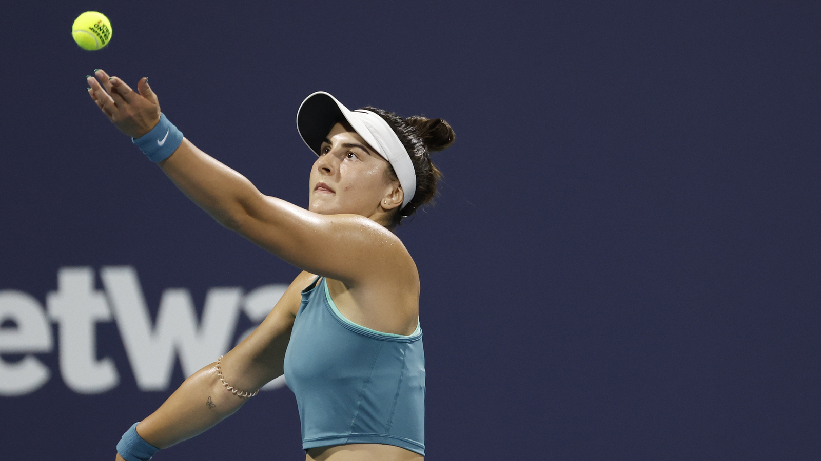 Bianca Andreescu Returns To Practice After Horrific Injury