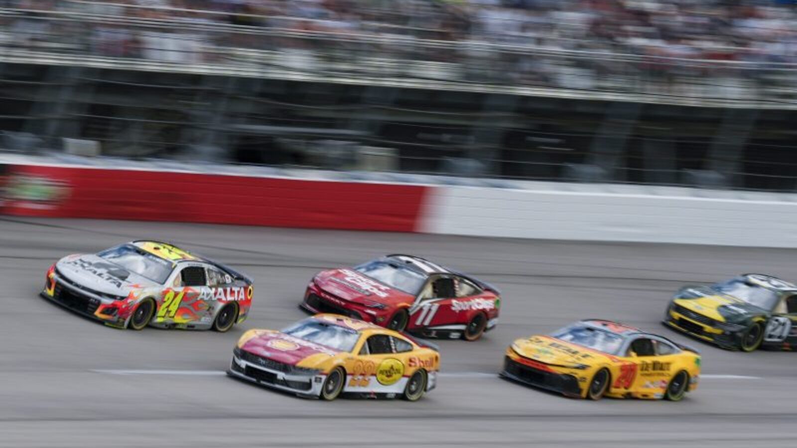 Breaking Down NASCAR’s Final Four: Insider Predictions Following Charlotte