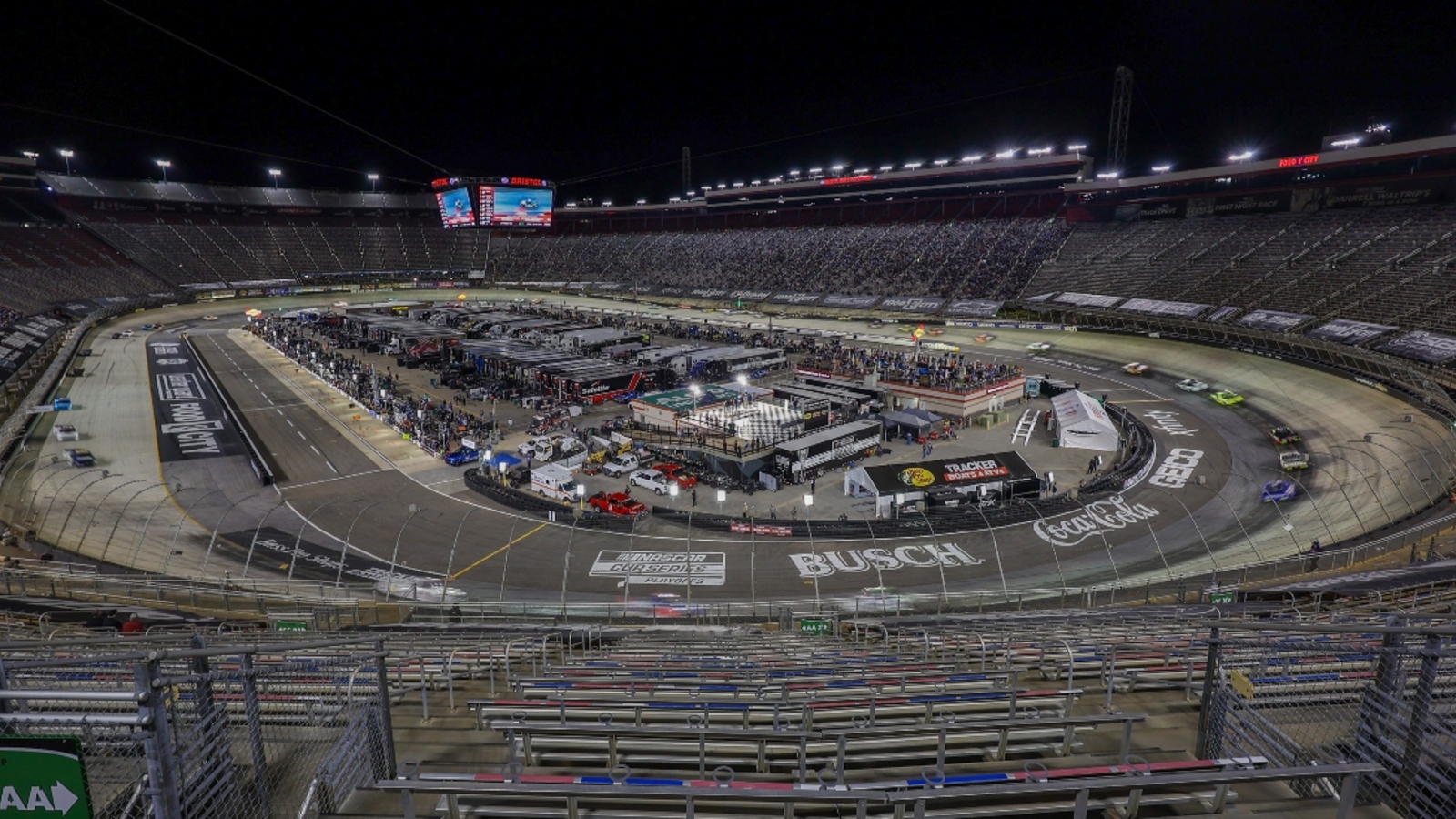 http://www.yardbarker.com/media/b/2/b211129b4b7aeb0f21c599ae32468264c80ee555/thumb_16x9/truck-series-bristol.jpg