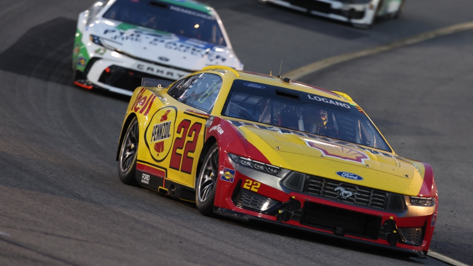 Denny Hamlin reacts to Joey Logano, Team Penske buying tires from Cody Ware No. 51 team