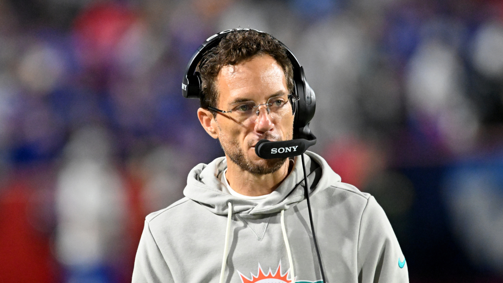 Mike McDaniel sends warning to Dolphins after meeting with team owner
