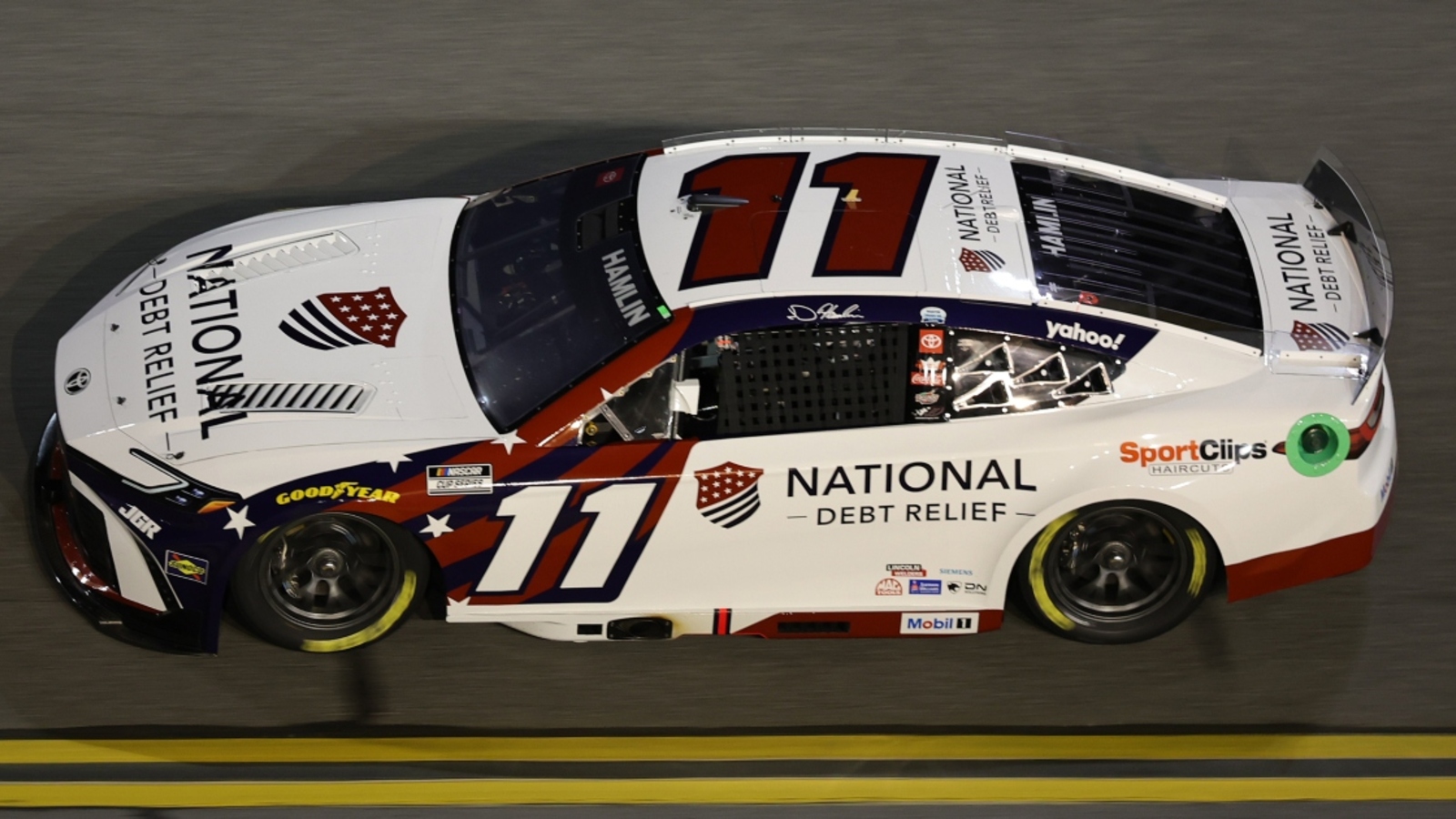 Denny Hamlin blames Cole Custer for last-lap wreck that gave William Byron Daytona 500 win