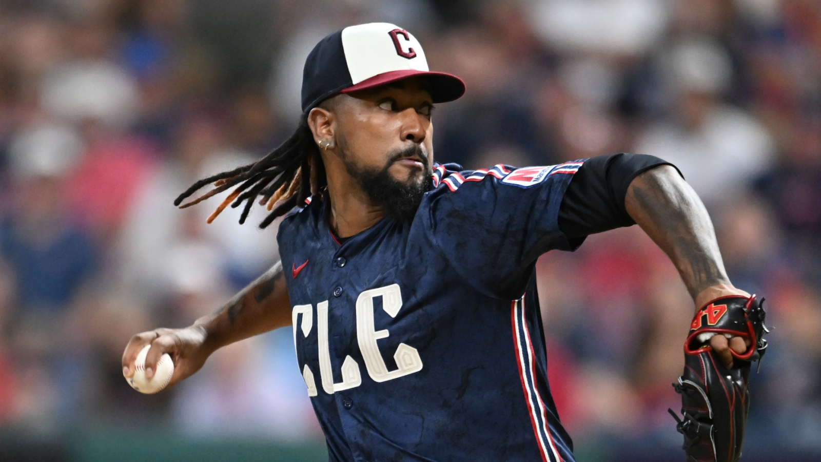 Guardians to prevent Emmanuel Clase from playing in Venezuelan Winter League