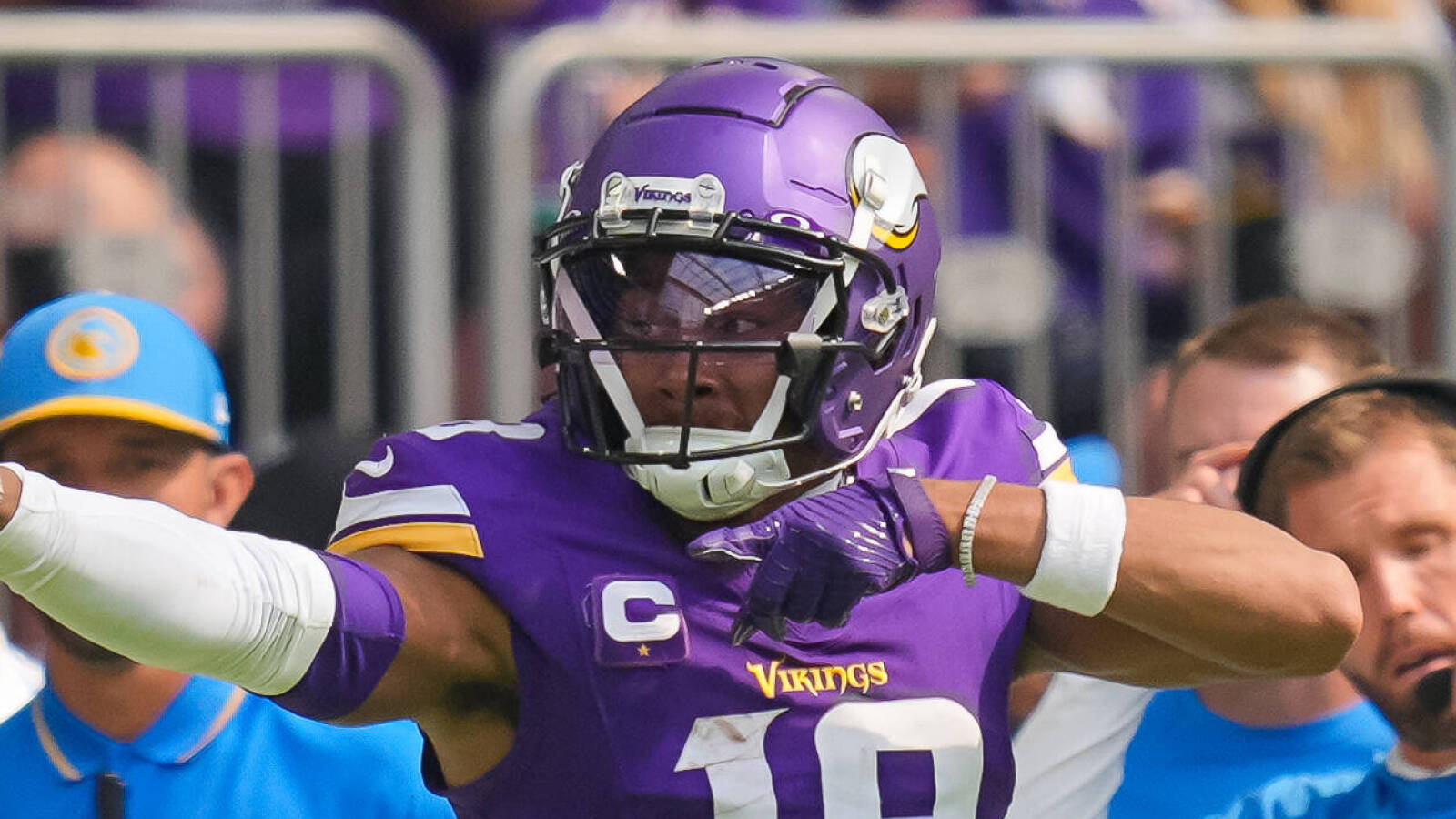 Justin Jefferson will factor in to Vikings starting QB decision