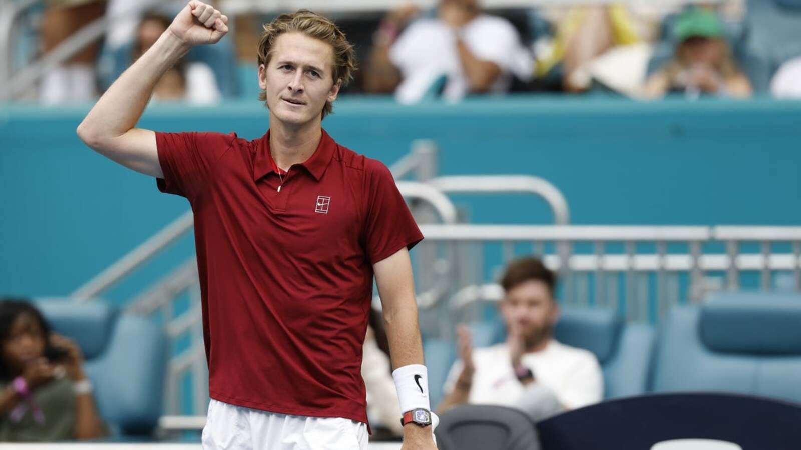 Sebastian Korda overcomes injury, delay to reach Miami QFs