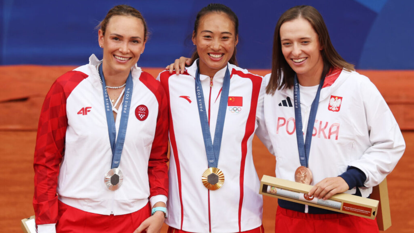 Iga Swiatek and Qinwen Zheng face opposite fates as WTA rankings are updated ahead of Wimbledon