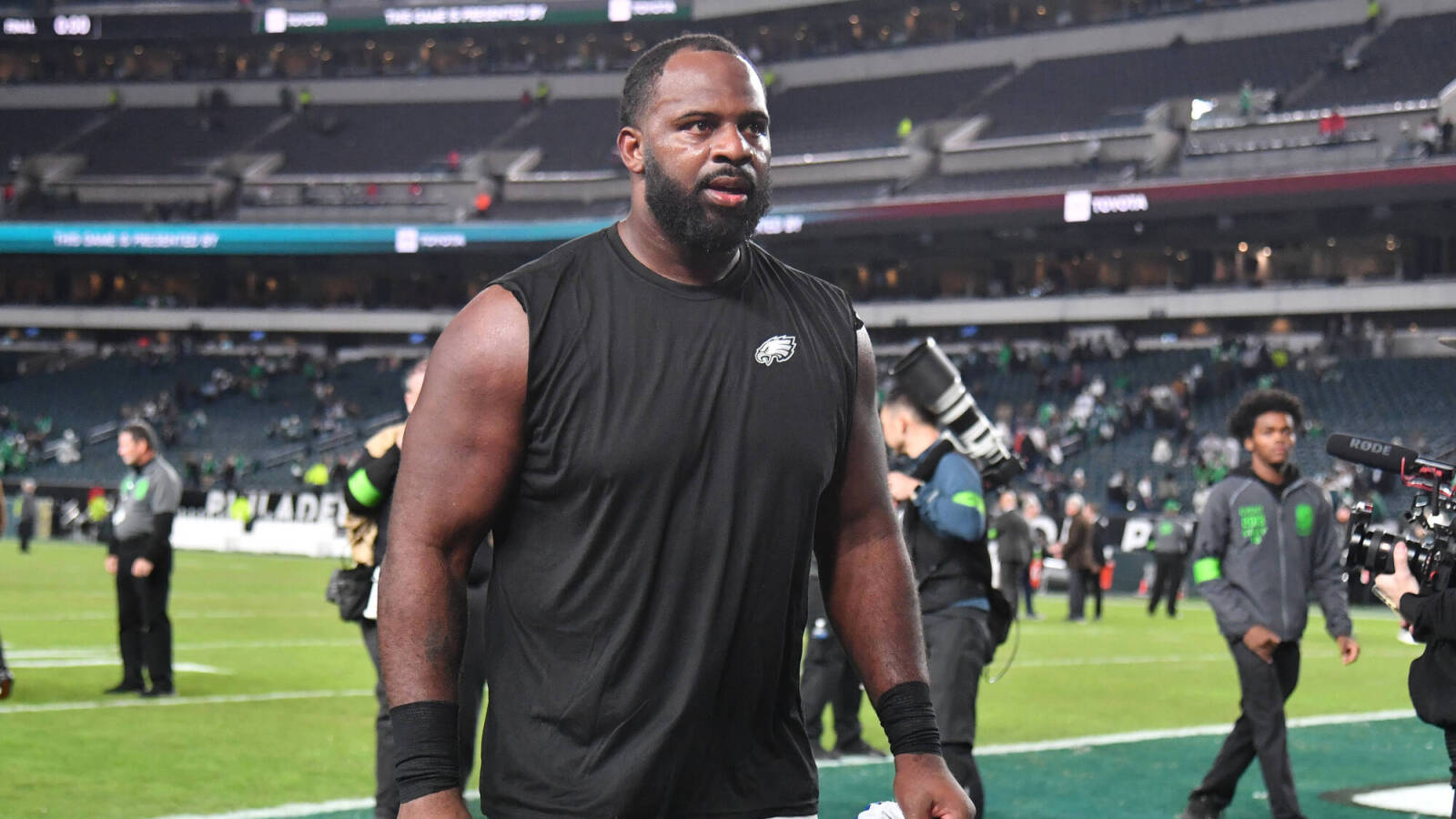 Eagles' Fletcher Cox offers update on possible retirement